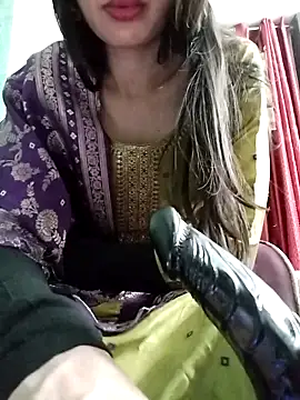 Noor Darliing online show from 12/13/25, 08:04