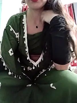 Noor Darliing online show from 04/13/26, 03:17