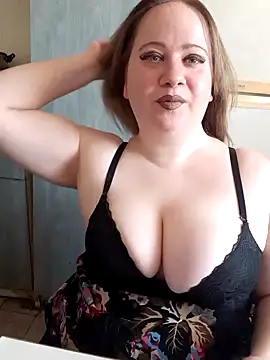 Snapshot of D_Marinna chatting on 03/04/25, 11:19 D Marinna online show from 03/04/25, 11:19