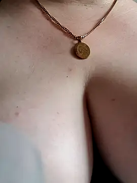 Snapshot of D_Marinna chatting on 07/15/26, 09:14 D Marinna online show from 07/15/26, 09:14