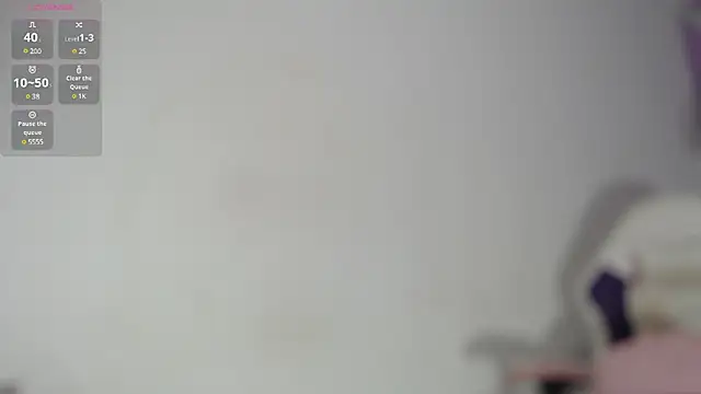 Snapshot of missleina-69 chatting on 02/18/25, 08:03 missleina-69 online show from 02/18/25, 08:03