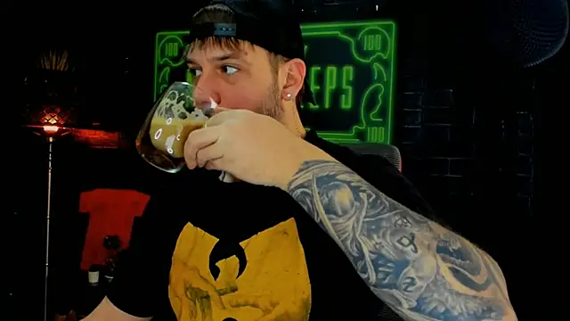 LexXHardy online show from 03/20/25, 06:08