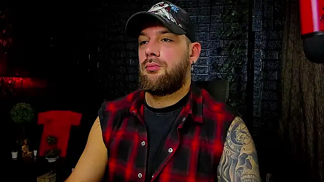 LexXHardy online show from 10/18/25, 01:12