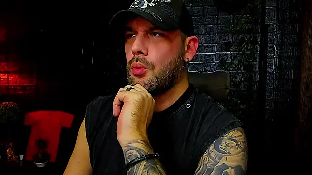 LexXHardy online show from 10/25/25, 01:13