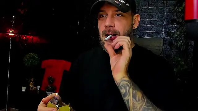 LexXHardy online show from 10/26/25, 08:37