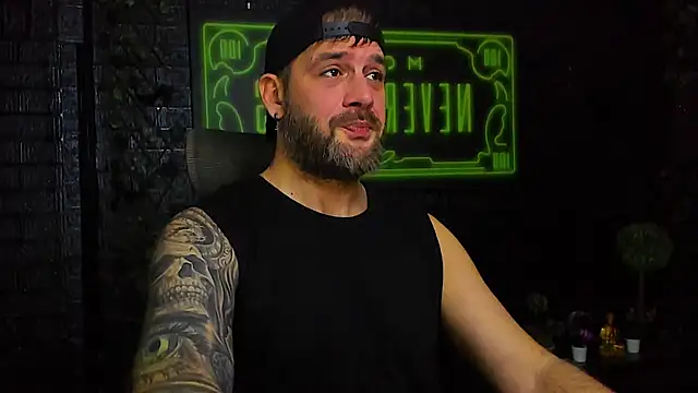 LexXHardy online show from 11/13/25, 08:02