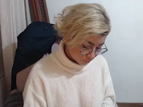 Snapshot of diane_fergusson chatting on 03/29/26, 11:21 diane fergusson online show from 03/29/26, 11:21