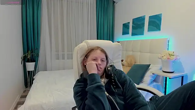 Kathlyn  Heath online show from 02/14/25, 07:23