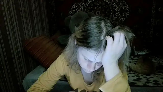 Kathlyn  Heath online show from 12/18/25, 09:43