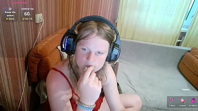 Snapshot of Kathlyn__Heath chatting on 06/27/26, 05:29 Kathlyn Heath online show from 06/27/26, 05:29