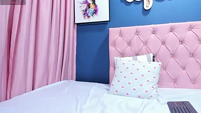 Snapshot of AngelitaWild_ chatting on 02/28/25, 11:56 AngelitaWild online show from 02/28/25, 11:56