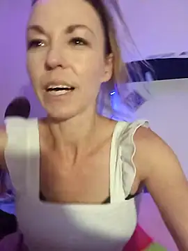 cammyquart online show from 11/20/25, 05:07