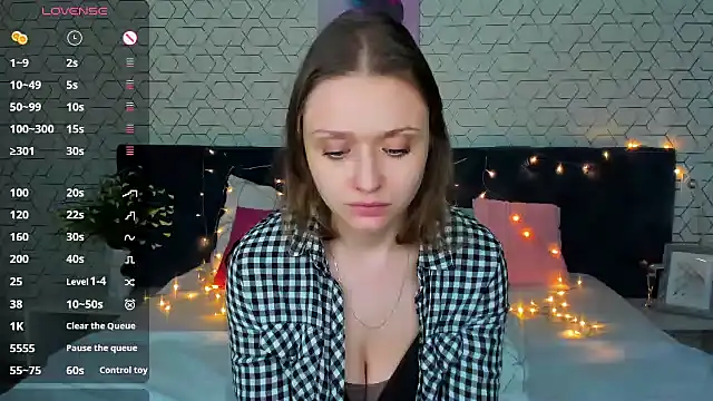 Linda Bryant online show from 02/07/25, 03:55