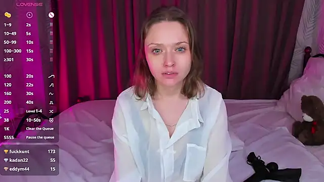 Linda Bryant online show from 02/16/25, 02:42