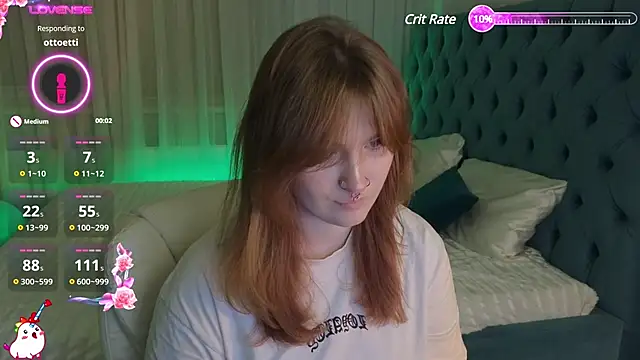  Chlo  e online show from 01/30/25, 01:22