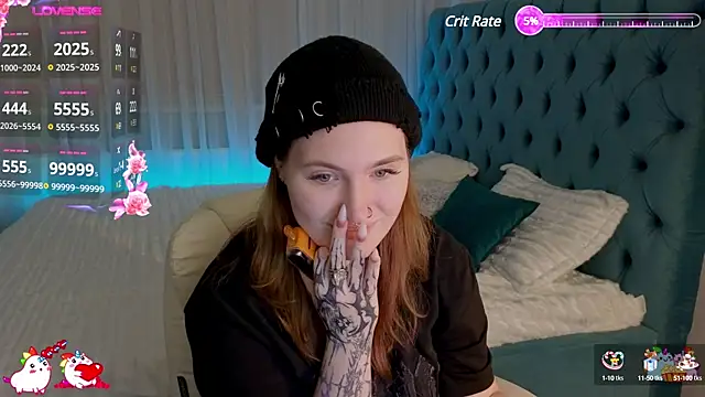  Chlo  e online show from 02/03/25, 05:18