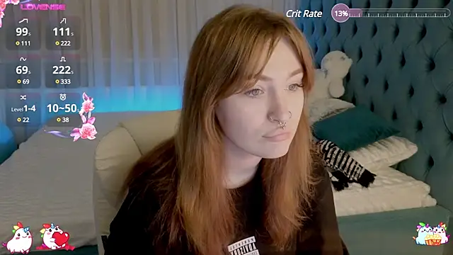  Chlo  e online show from 02/08/25, 10:08