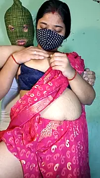 Snapshot of hotty_Sexy-couple chatting on 02/06/25, 05:51 hotty Sexy-couple online show from 02/06/25, 05:51