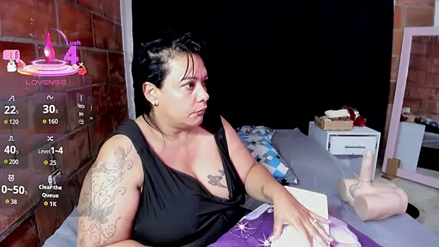 Snapshot of Sofie-Storm chatting on 01/16/26, 11:03 Sofie-Storm online show from 01/16/26, 11:03