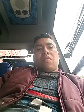 Snapshot of Diego_leon27 chatting on 12/27/24, 01:39 Diego leon27 online show from 12/27/24, 01:39