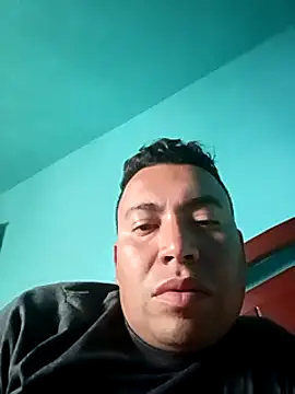 Snapshot of Diego_leon27 chatting on 12/27/24, 04:43 Diego leon27 online show from 12/27/24, 04:43