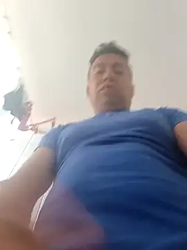 Snapshot of Diego_leon27 chatting on 01/21/25, 12:39 Diego leon27 online show from 01/21/25, 12:39