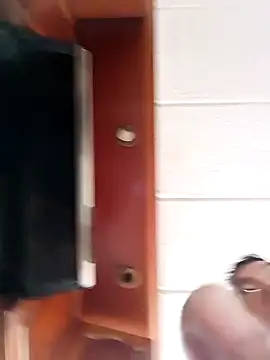 Snapshot of Diego_leon27 chatting on 10/02/25, 05:09 Diego leon27 online show from 10/02/25, 05:09