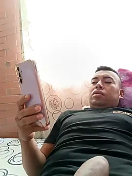 Diego leon27 online show from 04/24/26, 08:00