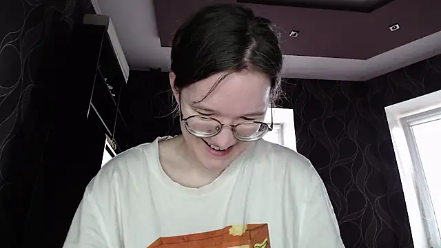 MiriamOr online show from 03/16/25, 07:48