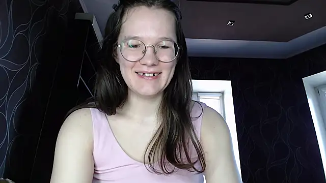 MiriamOr online show from 03/21/25, 11:01