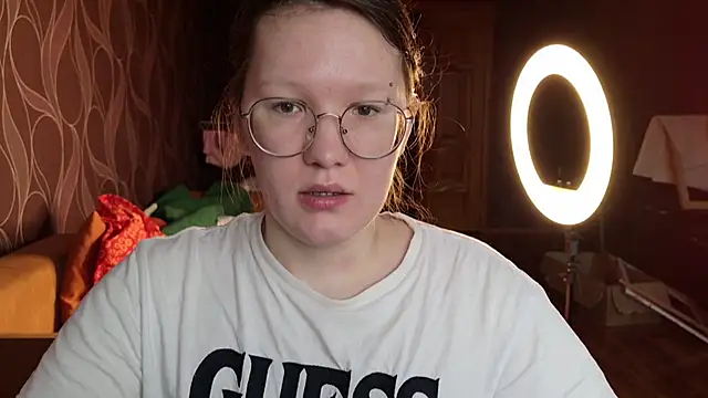 MiriamOr online show from 10/30/25, 07:54