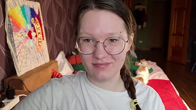 MiriamOr online show from 11/16/25, 07:36