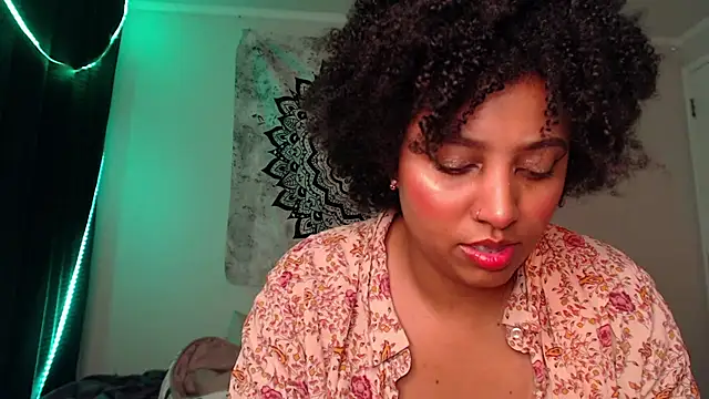 michell bling1 online show from 01/10/25, 03:39