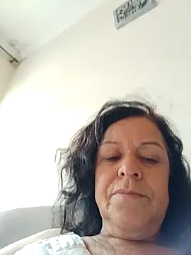 Snapshot of mariy522 chatting on 05/02/26, 06:35 mariy522 online show from 05/02/26, 06:35