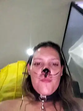 Snapshot of Mia_Hampton chatting on 01/24/25, 11:23 Mia Hampton online show from 01/24/25, 11:23