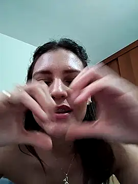 Snapshot of Mia_Hampton chatting on 03/02/25, 10:27 Mia Hampton online show from 03/02/25, 10:27