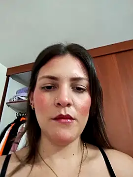 Snapshot of Mia_Hampton chatting on 03/14/25, 08:49 Mia Hampton online show from 03/14/25, 08:49