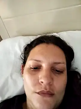 Snapshot of Mia_Hampton chatting on 09/24/25, 03:59 Mia Hampton online show from 09/24/25, 03:59