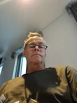 DarrenSullivanSlut online show from 12/04/24, 10:13