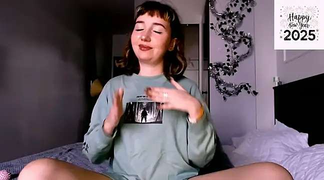 Cosmo Riri online show from 01/01/25, 05:11