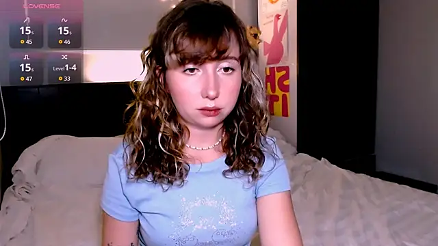 Cosmo Riri online show from 10/17/25, 12:30