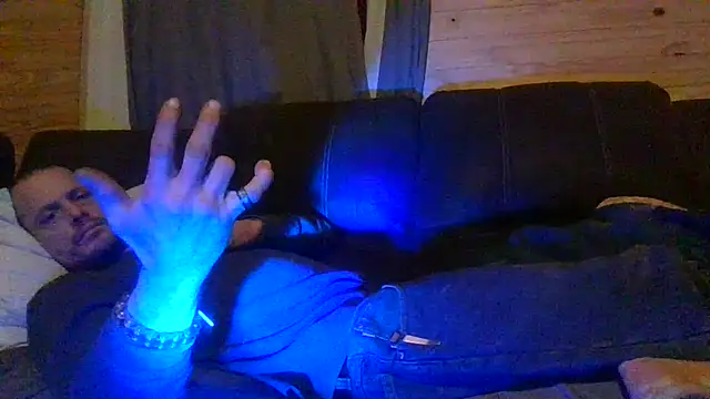 KBONE36 online show from 02/04/25, 01:02