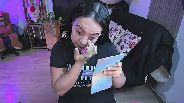 Cuttiealice online show from 02/02/25, 12:46