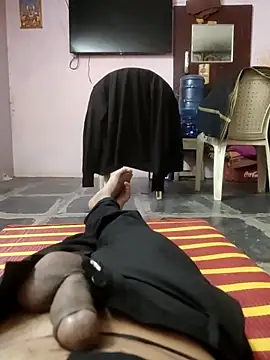 sandy-006 online show from 11/10/25, 06:23