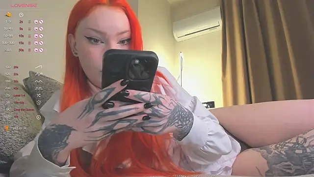 KahasaniTS online show from 12/15/25, 04:33