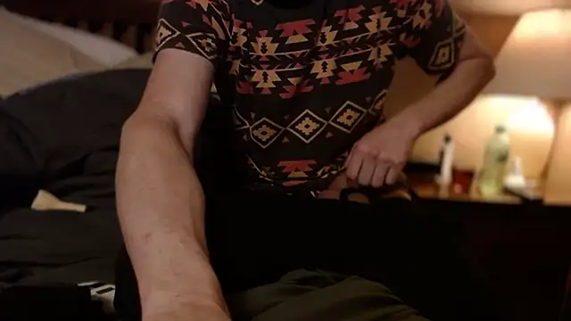 Keebs312 online show from 10/16/25, 04:24