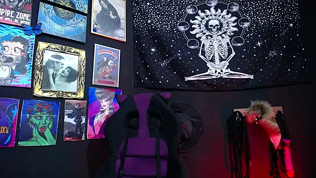 Yourmadame P online show from 01/09/25, 09:05