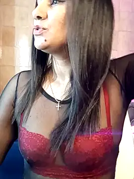 Leticia goddes online show from 12/19/24, 02:45