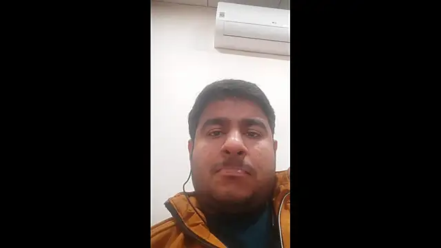 Snapshot of deepu1248 chatting on 01/18/26, 05:22 deepu1248 online show from 01/18/26, 05:22