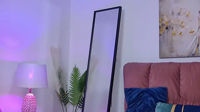 NicolLopeze online show from 03/03/26, 07:25